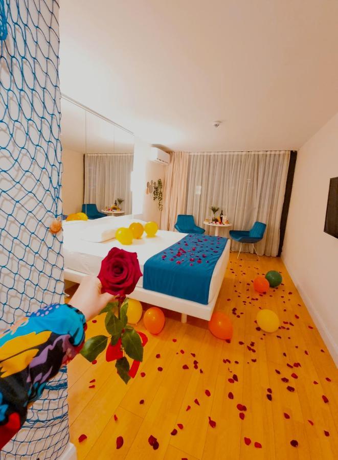 Orbi City Aparthotel Sea View Batumi Exteriör bild